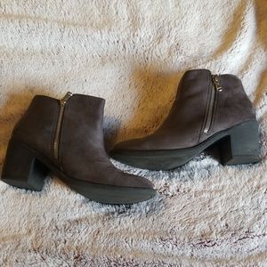 BONNIBEL Women's Mid Block Heel Ankle Booties